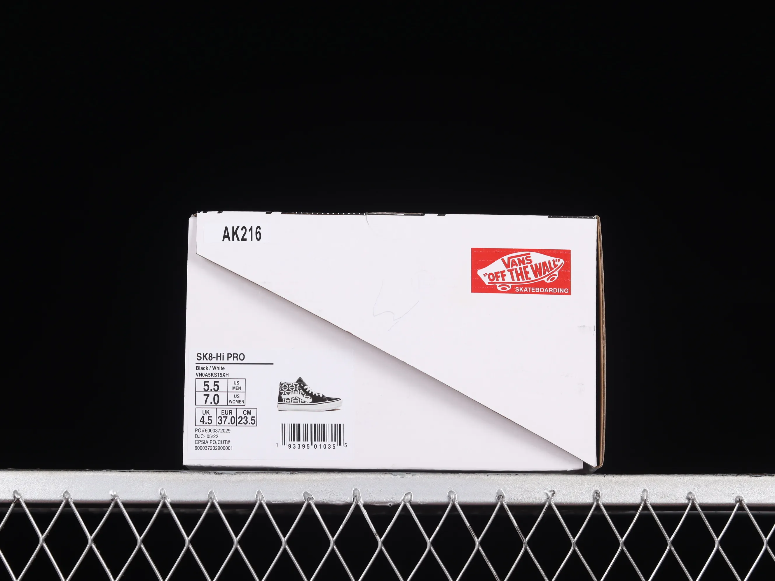 All categories Vans Vans series Vans Mid Vans China Vans Sk8-Hi Pro Vans professional skateboard series high-top sneakers VN0A5KS15XH